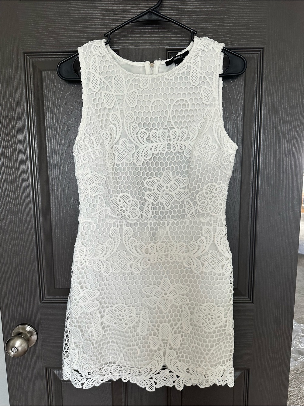 Forever 21 White Lace Open Back Dress | Size Small
